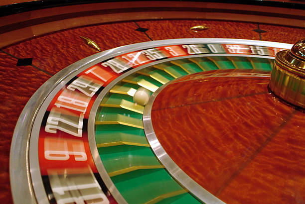 rupiah100 login VIP Club live baccarat table with dealer and game controls